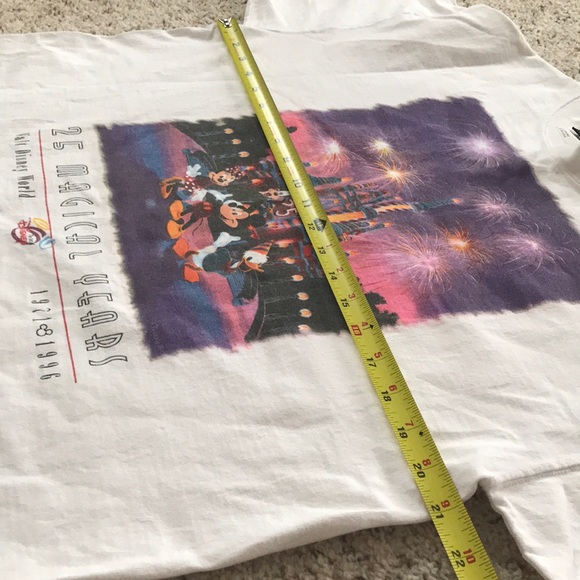 Vintage Disney shirt - Picture 6 of 8